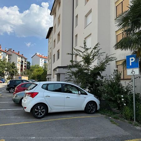 Apartment Tomy Rijeka Exteriör bild